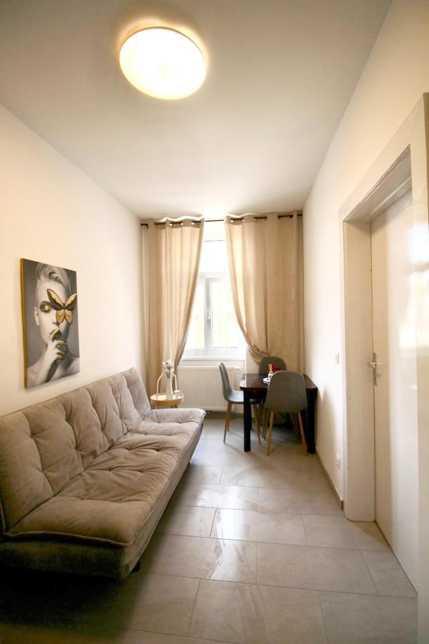וינה Family Apartment Mz27 מראה חיצוני תמונה
