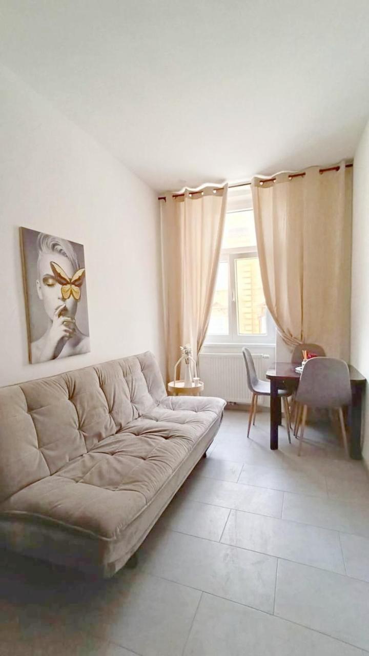 וינה Family Apartment Mz27 מראה חיצוני תמונה