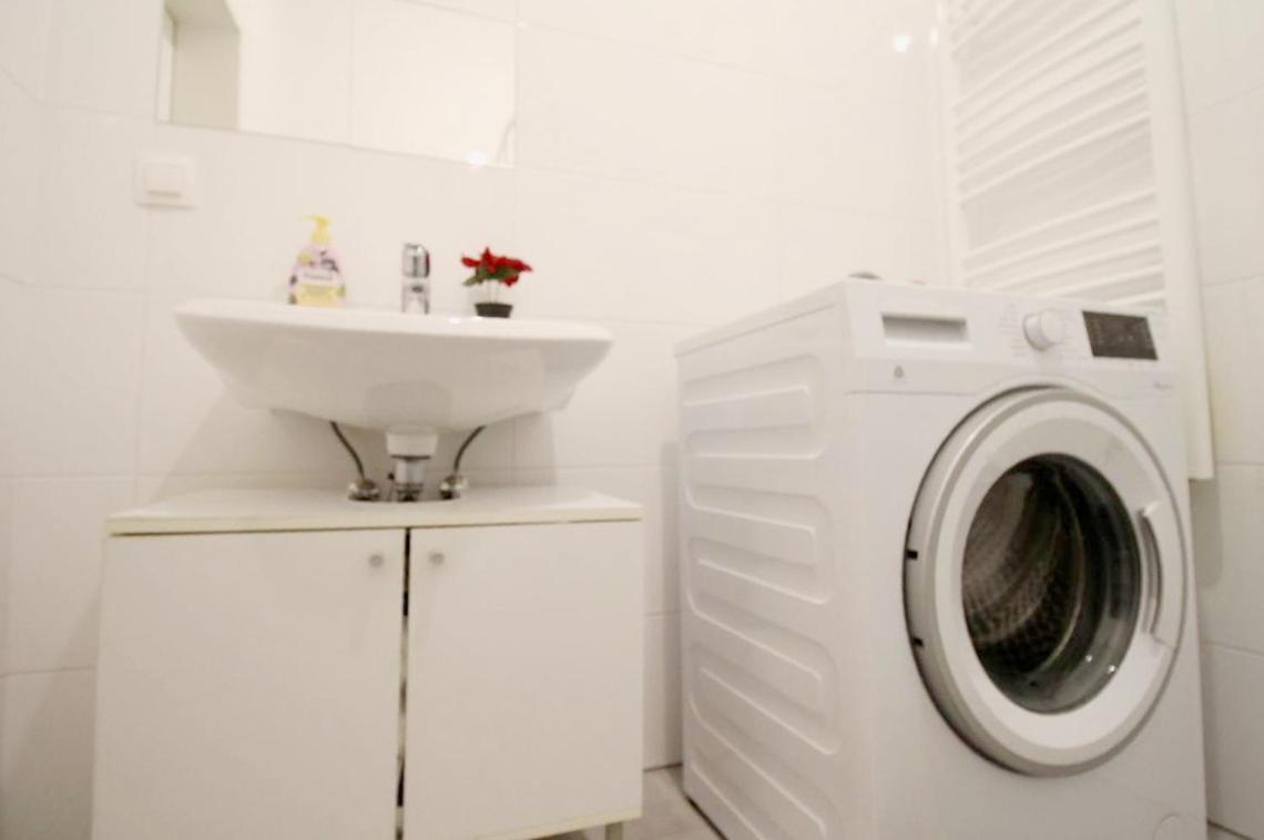 וינה Family Apartment Mz27 מראה חיצוני תמונה