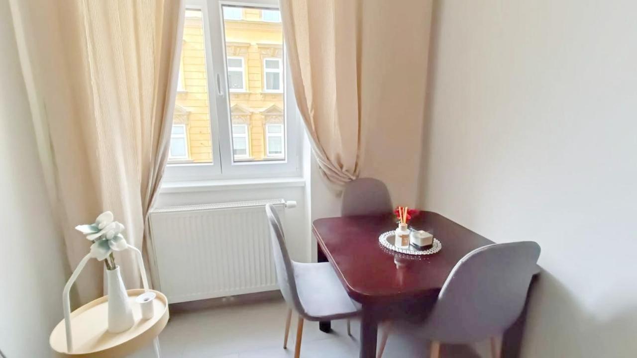 וינה Family Apartment Mz27 מראה חיצוני תמונה