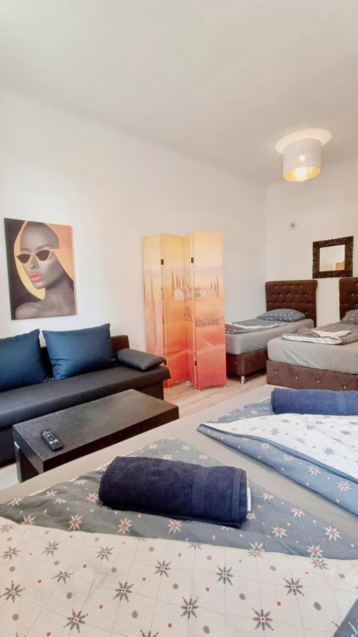 וינה Family Apartment Mz27 מראה חיצוני תמונה